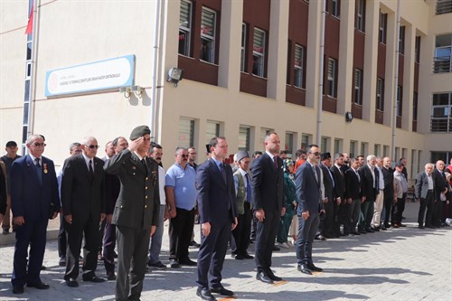 19 Eylül Gaziler Günü münasebeti ile tüm yurtta olduğu gibi ilçemizde de  tören düzenlendi.